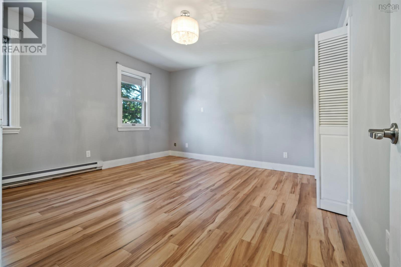 8 Regent Street, Amherst, Nova Scotia  B4H 4L2 - Photo 32 - 202520047