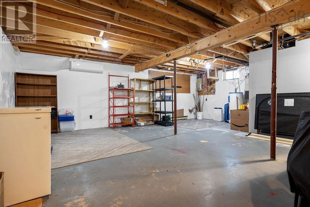 8 Regent Street, Amherst, Nova Scotia  B4H 4L2 - Photo 44 - 202520047