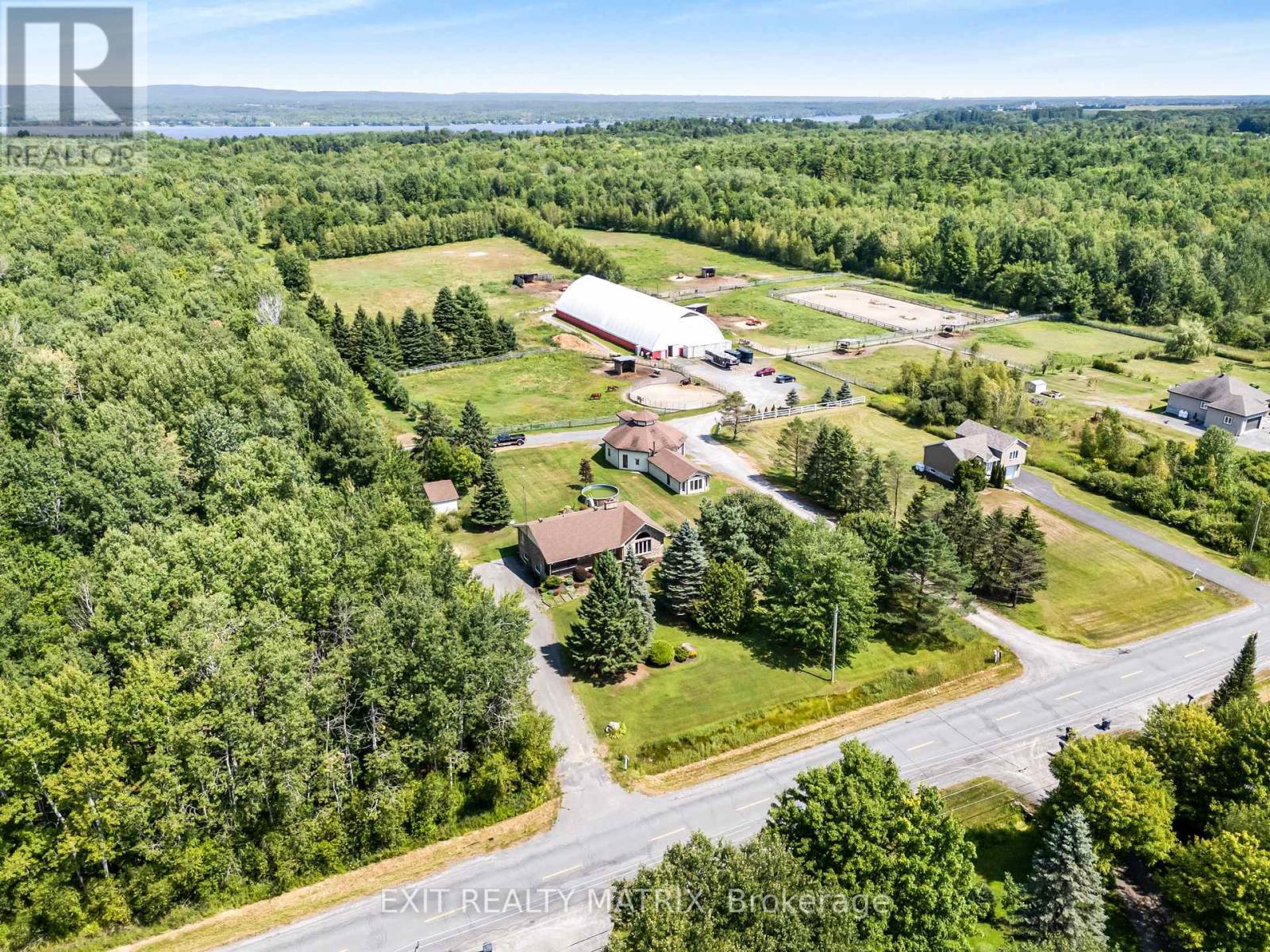 3245 Pattee Road, East Hawkesbury, Ontario  K6A 2R2 - Photo 2 - X12332388
