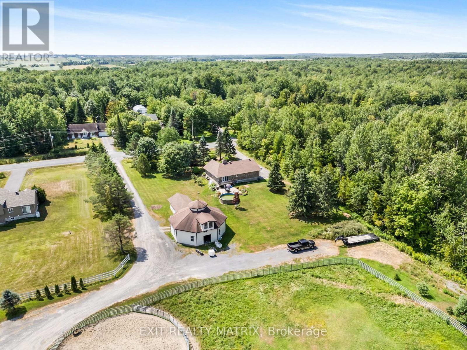 3245 Pattee Road, East Hawkesbury, Ontario  K6A 2R2 - Photo 35 - X12332388