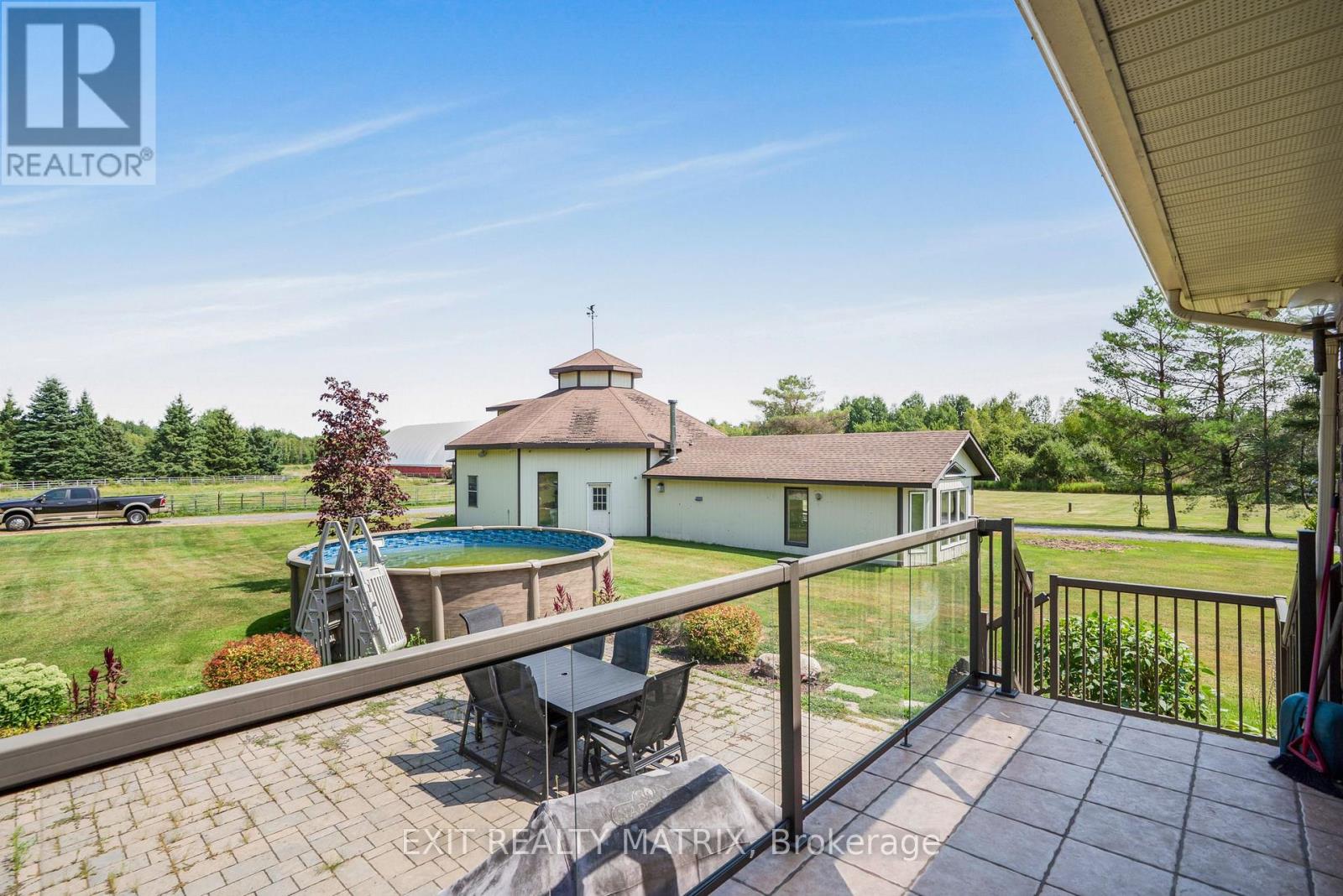 3245 Pattee Road, East Hawkesbury, Ontario  K6A 2R2 - Photo 7 - X12332388