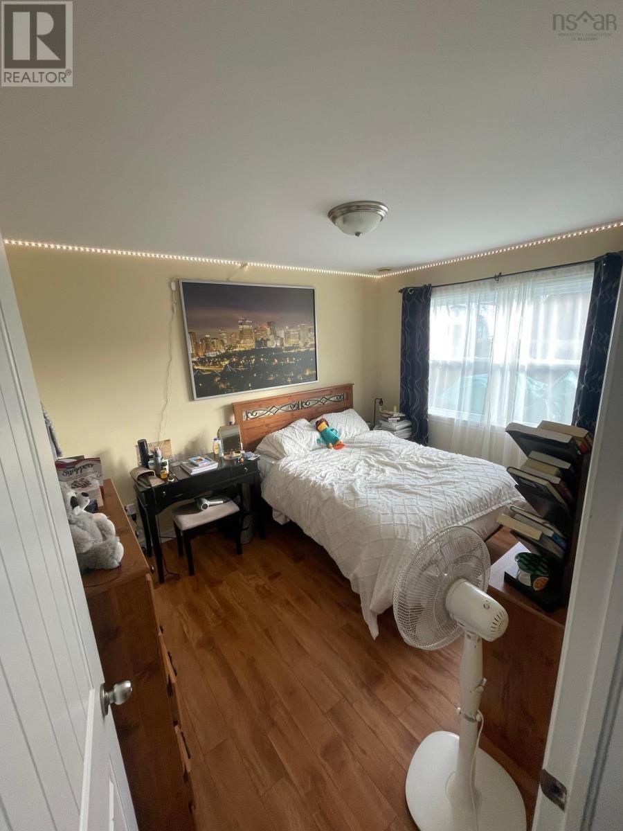 861/863 Beaver Bank Road, Beaver Bank, Nova Scotia  B4G 1C1 - Photo 11 - 202501407