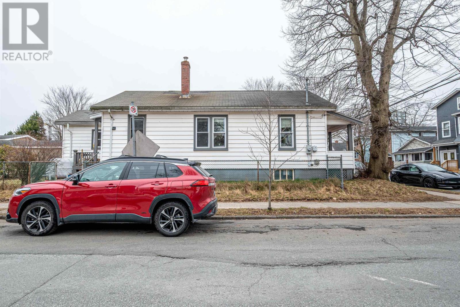 5644 Macara Street, Halifax, Nova Scotia  B3K 1W2 - Photo 14 - 202507303