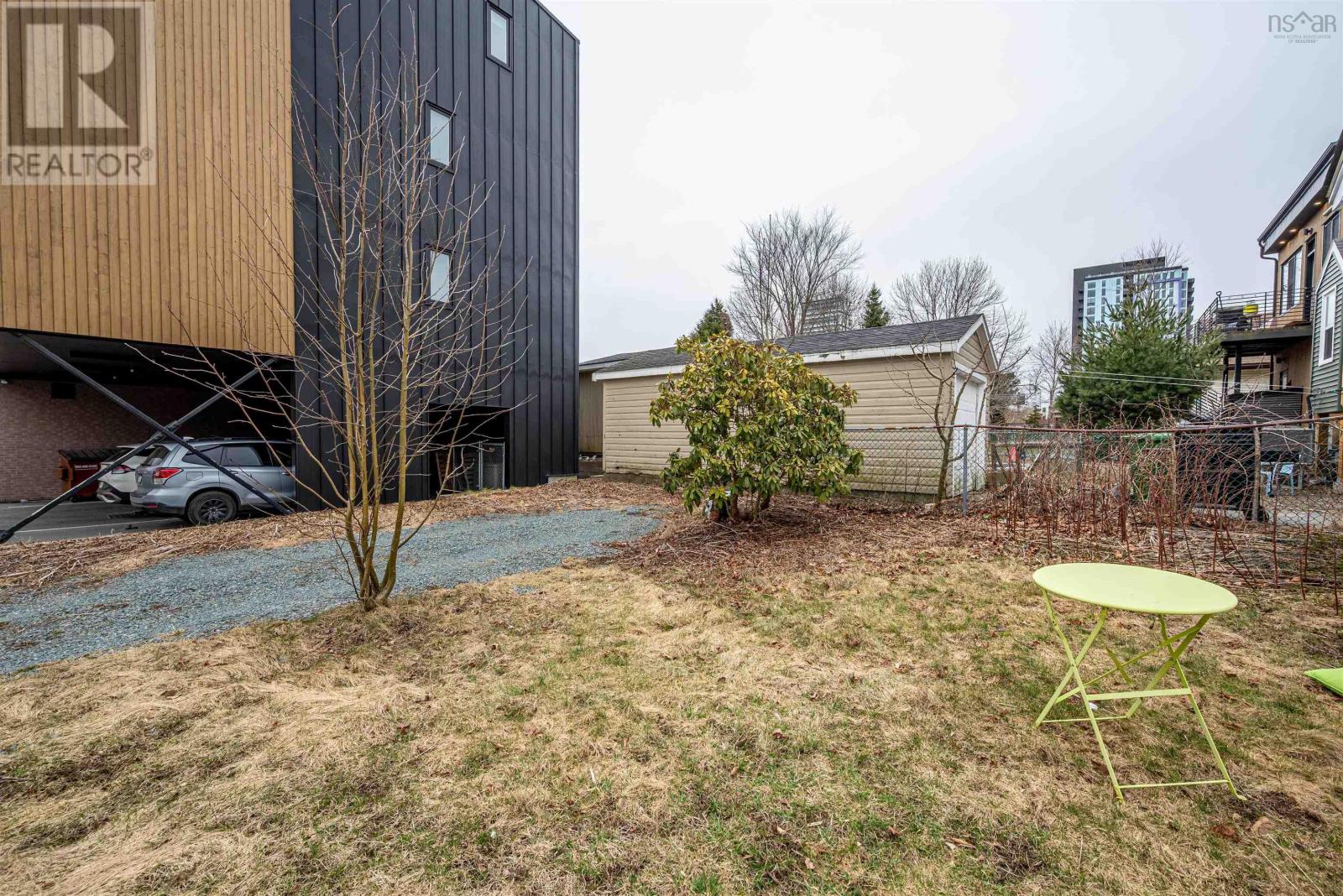 5644 Macara Street, Halifax, Nova Scotia  B3K 1W2 - Photo 18 - 202507303