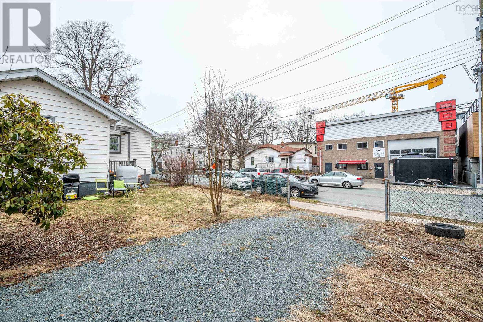 5644 Macara Street, Halifax, Nova Scotia  B3K 1W2 - Photo 17 - 202507303