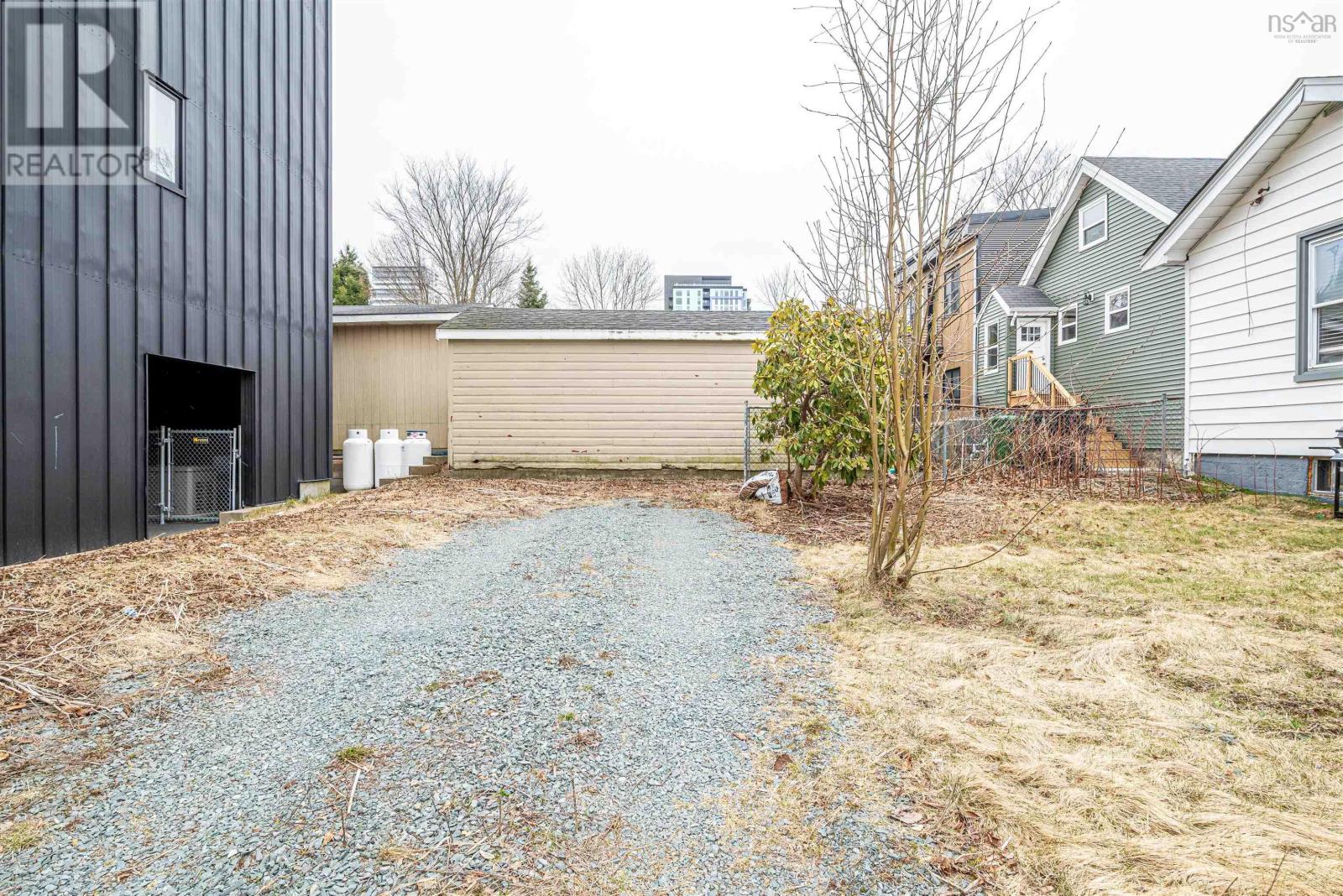 5644 Macara Street, Halifax, Nova Scotia  B3K 1W2 - Photo 19 - 202507303