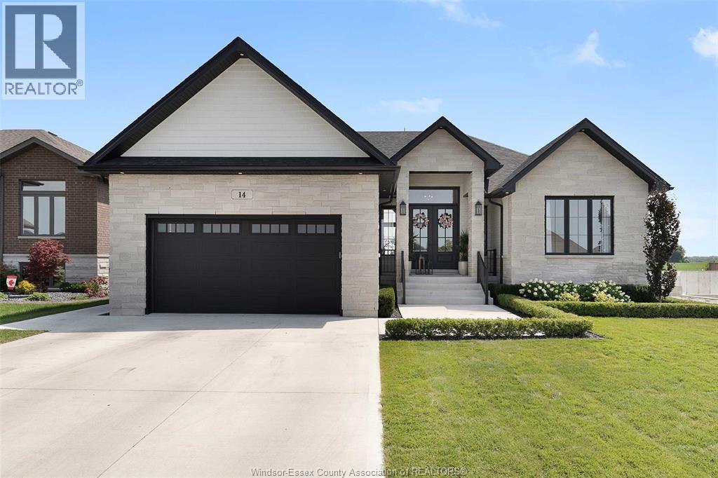 MLS# 25020153: 14 HEATHVIEW TRAIL, Leamington, Canada