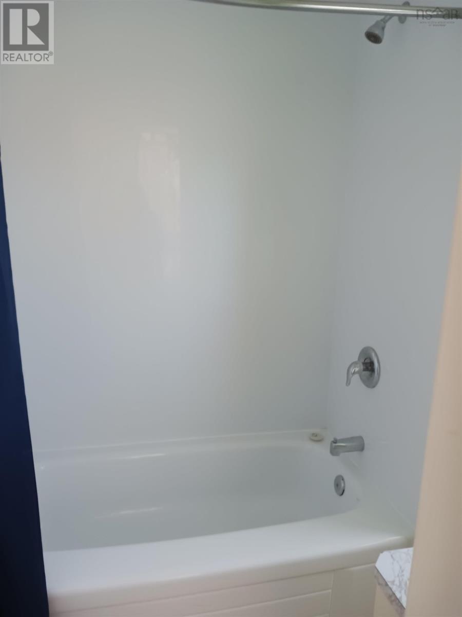 7 Alice Street, Truro, Nova Scotia  B2N 2M4 - Photo 21 - 202503274