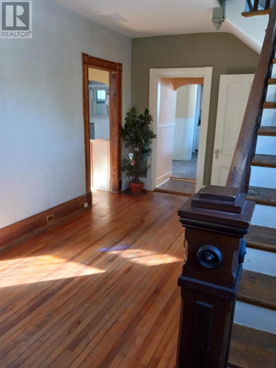 7 Alice Street, Truro, Nova Scotia  B2N 2M4 - Photo 19 - 202503274