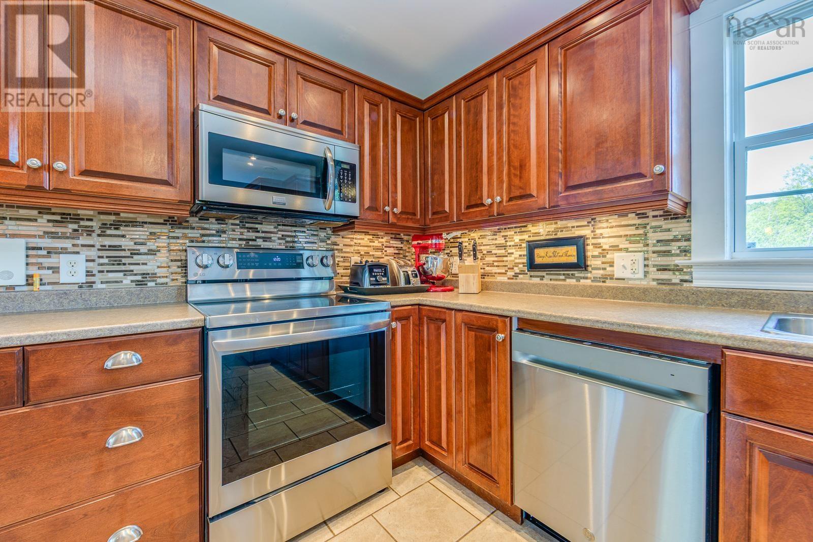 186 Wood Street, Truro, Nova Scotia  B2N 4T9 - Photo 24 - 202515686