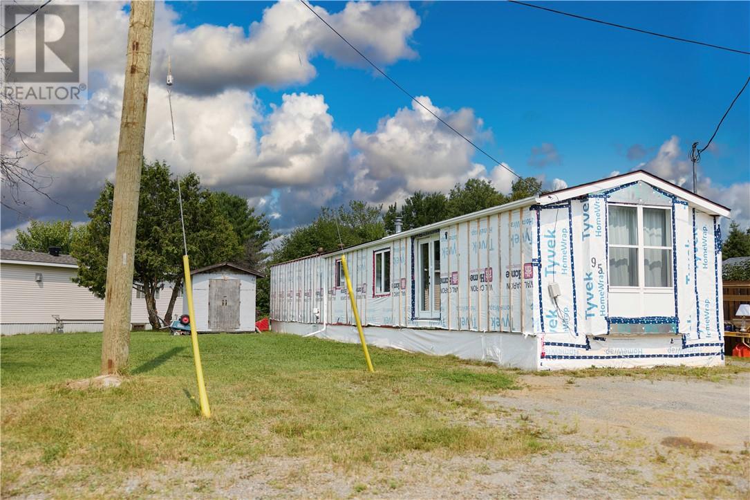 95 Juliette Drive, Hanmer, Ontario  P3P 1H9 - Photo 2 - 2124025