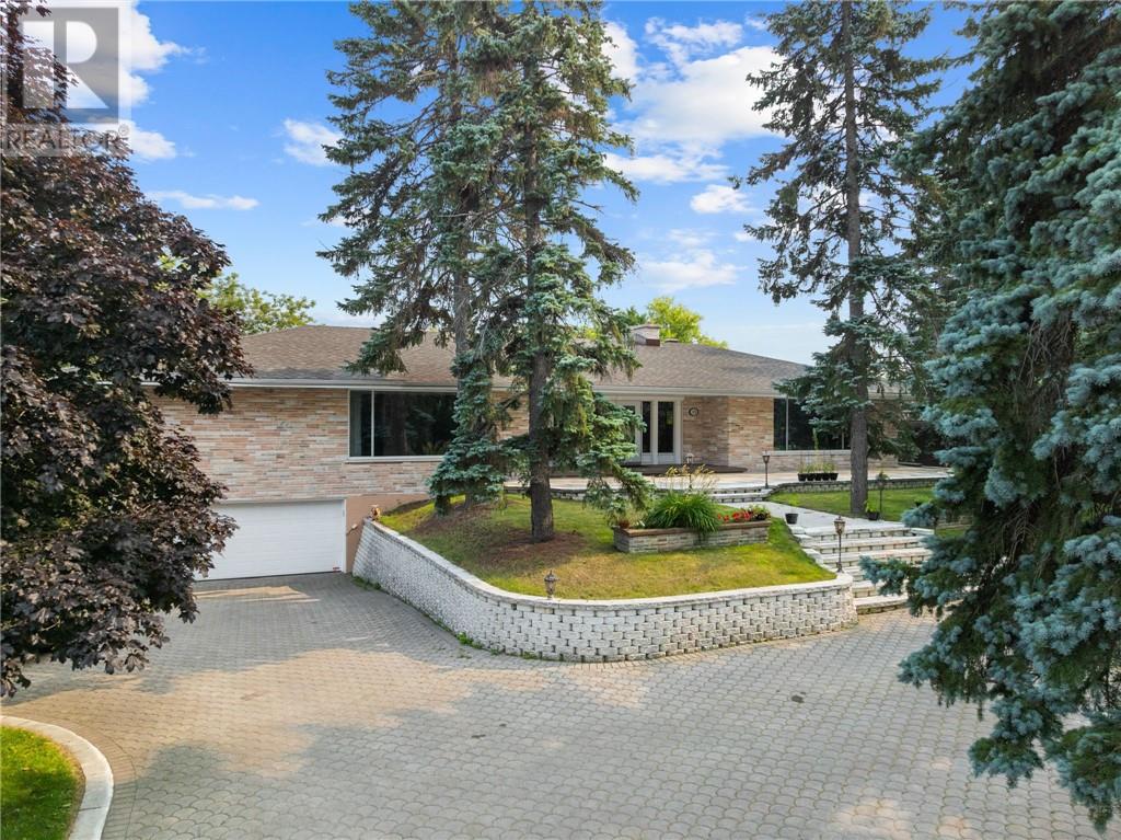 170 Brebeuf Avenue, Sudbury, Ontario  P3C 5H1 - Photo 3 - 2124024