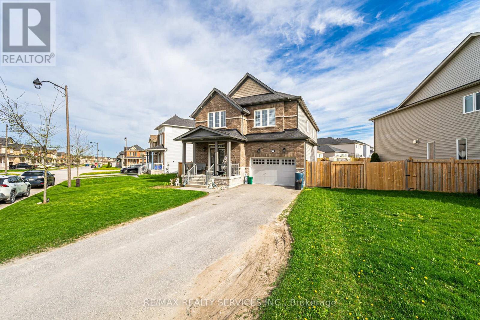 Property at 284 JOHNSON DRIVE image 3