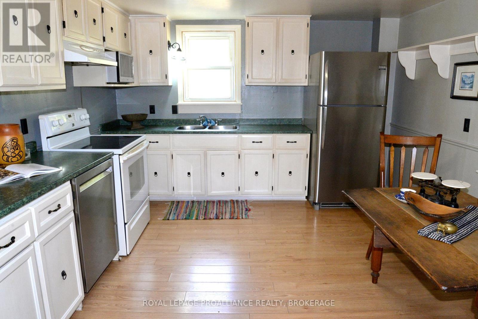 4664 Highway 15, Kingston, Ontario  K0H 2N0 - Photo 10 - X12332589