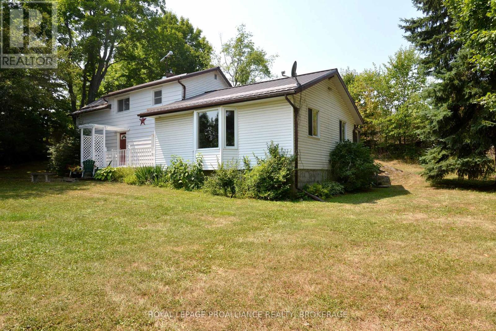 4664 Highway 15, Kingston, Ontario  K0H 2N0 - Photo 3 - X12332589