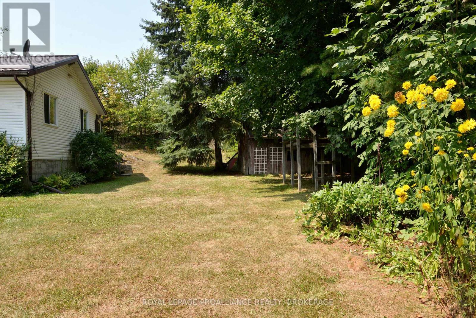 4664 Highway 15, Kingston, Ontario  K0H 2N0 - Photo 35 - X12332589