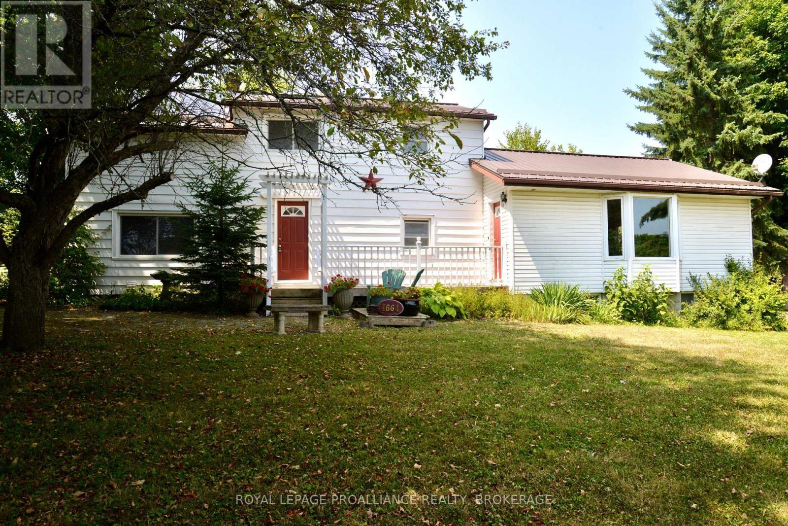4664 Highway 15, Kingston, Ontario  K0H 2N0 - Photo 4 - X12332589