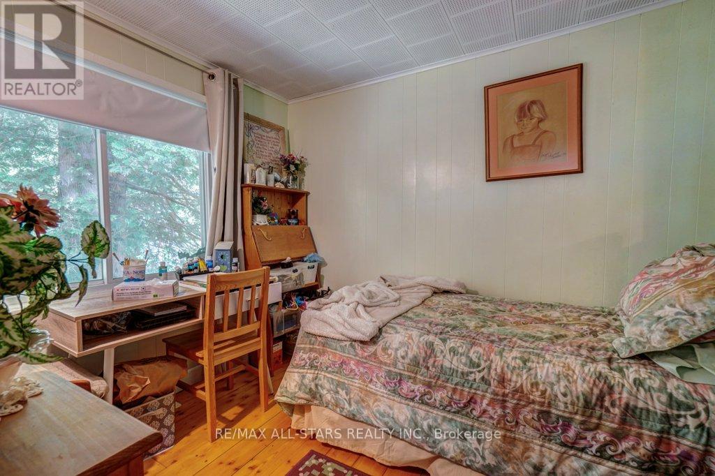 6 Leisure Lane, Kawartha Lakes, Ontario  K9V 4R1 - Photo 14 - X12332599