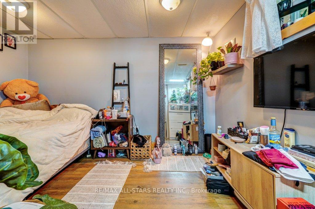 6 Leisure Lane, Kawartha Lakes, Ontario  K9V 4R1 - Photo 19 - X12332599