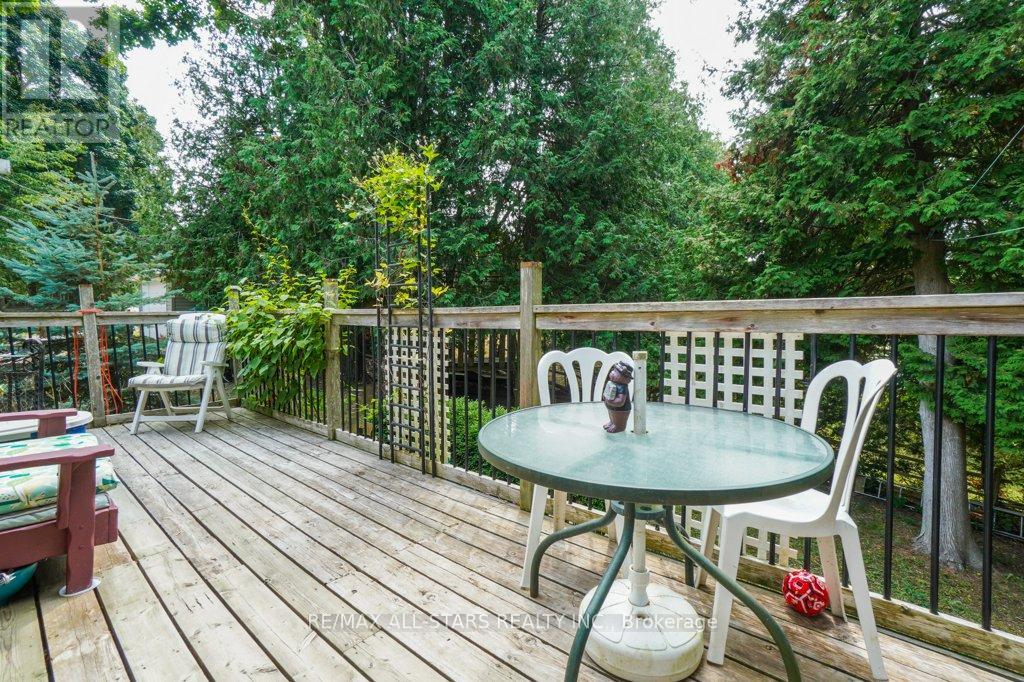 6 Leisure Lane, Kawartha Lakes, Ontario  K9V 4R1 - Photo 25 - X12332599