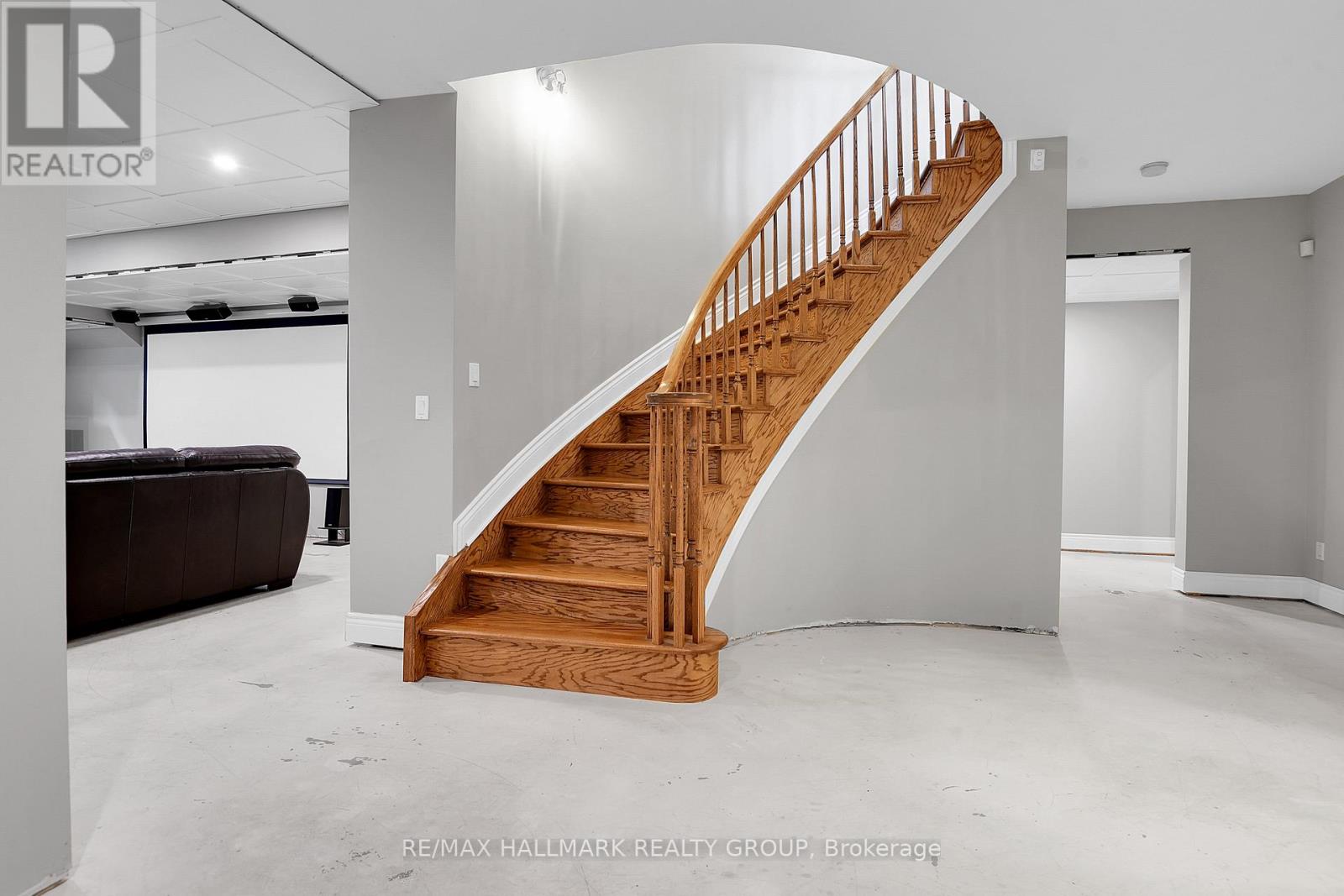 1705 Silver Bark Avenue, Ottawa, Ontario  K1C 7A9 - Photo 35 - X12332611