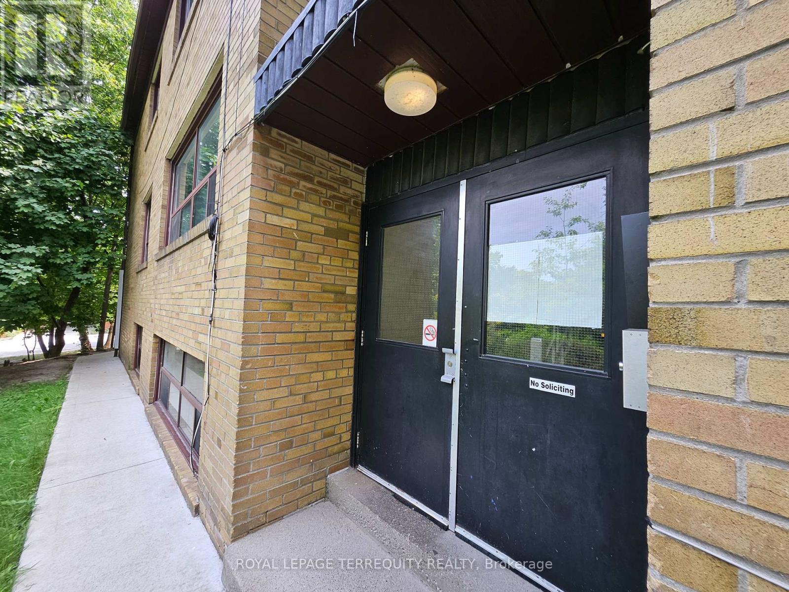 1 - 450 Arlington Avenue, Toronto, Ontario  M6C 3A2 - Photo 2 - C12332506