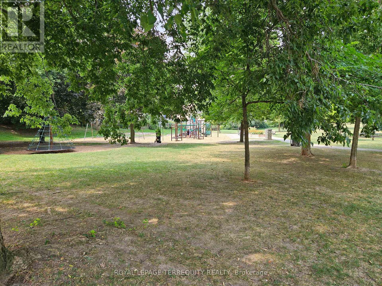 1 - 450 Arlington Avenue, Toronto, Ontario  M6C 3A2 - Photo 21 - C12332506