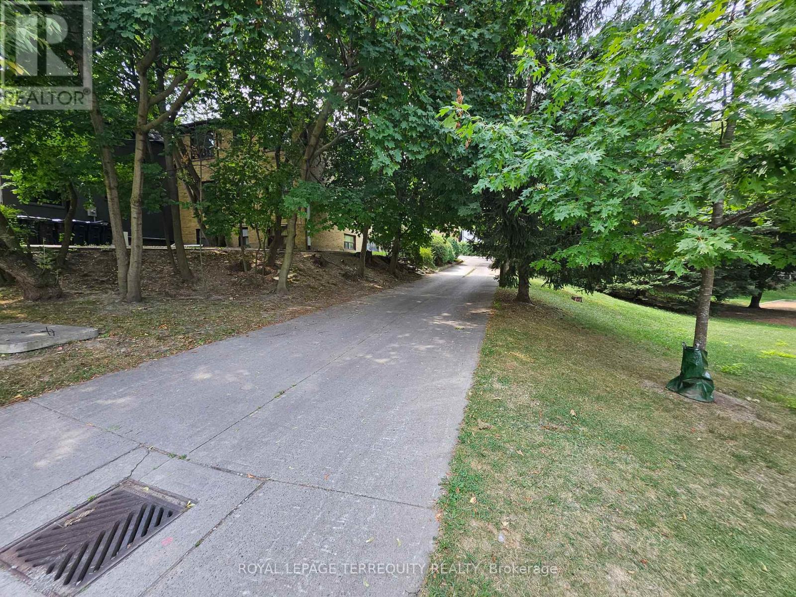 1 - 450 Arlington Avenue, Toronto, Ontario  M6C 3A2 - Photo 4 - C12332506