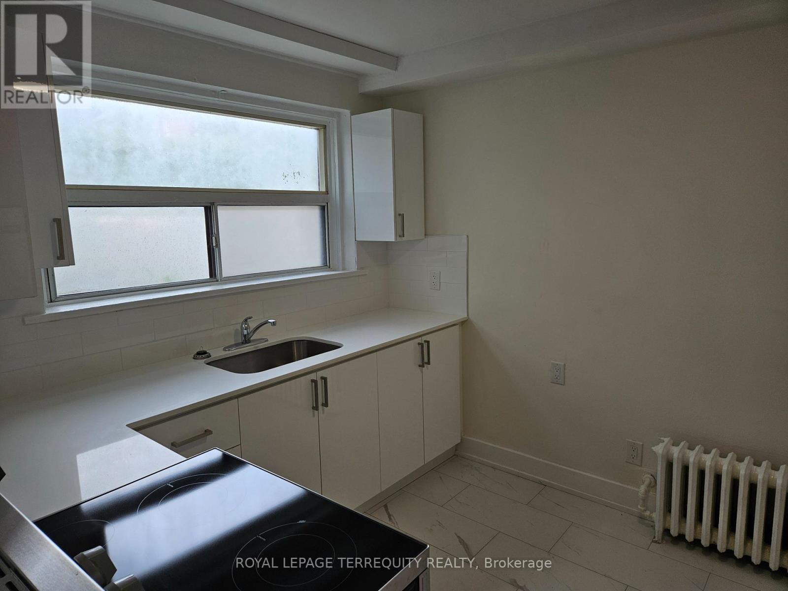 1 - 450 Arlington Avenue, Toronto, Ontario  M6C 3A2 - Photo 6 - C12332506