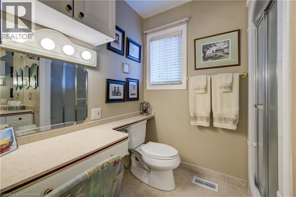 4907 Alexandra Avenue, Beamsville, Ontario  L0R 1B5 - Photo 10 - 40758624