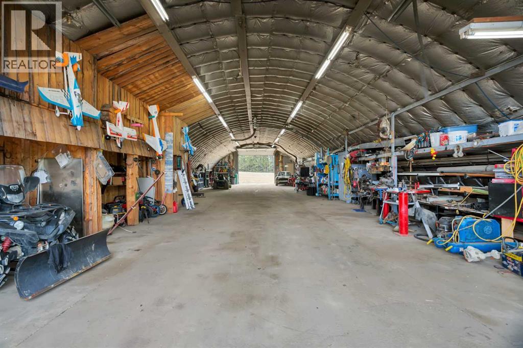 421077 Range Road 274, Rural Ponoka County, Alberta  T4L 2N3 - Photo 42 - A2242739