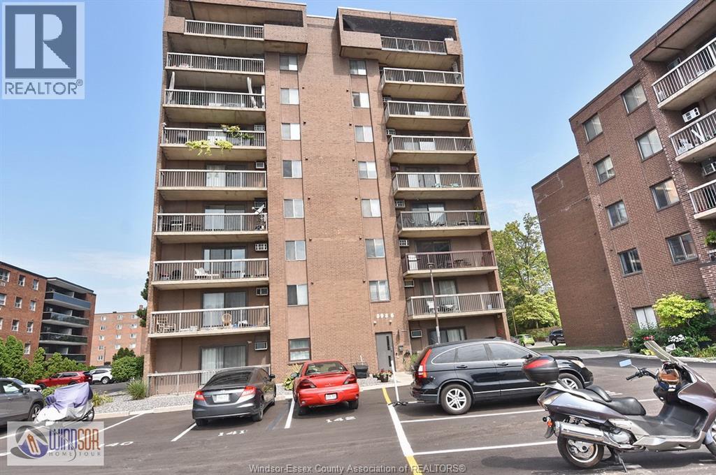 MLS# 25020149: 3936 WYANDOTTE Unit# 508, Windsor, Canada
