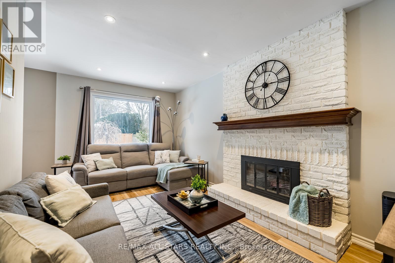 155 Willow Lane, Newmarket, Ontario  L3Y 4J1 - Photo 24 - N12332401