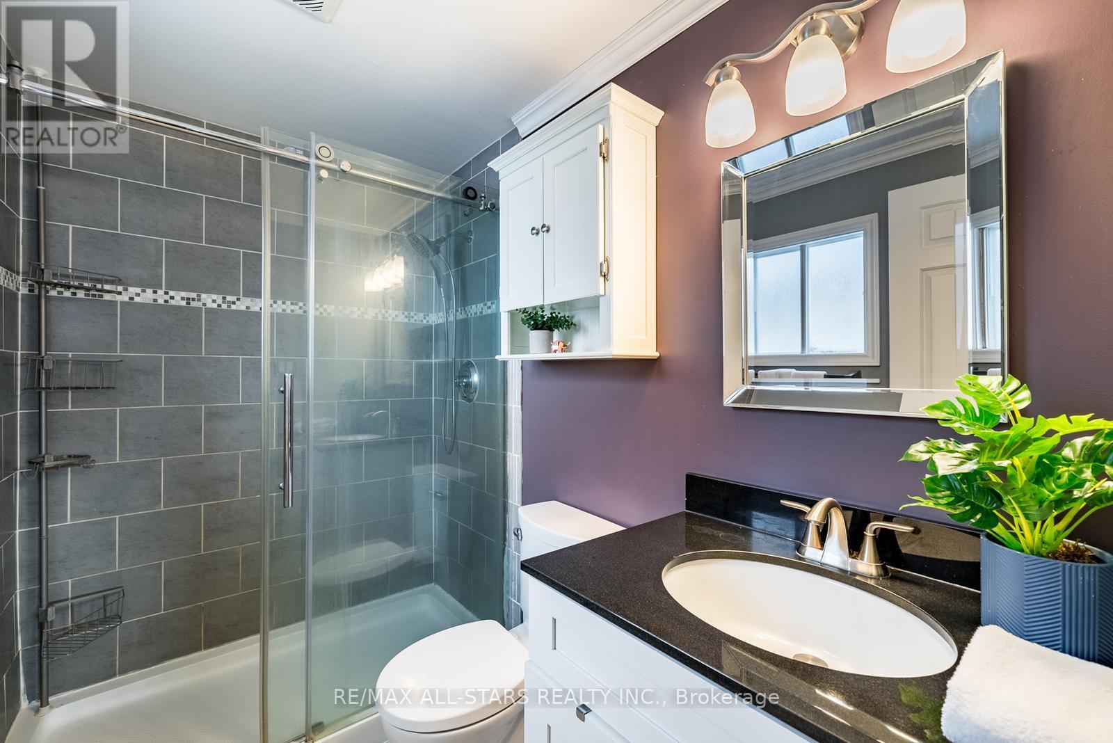 155 Willow Lane, Newmarket, Ontario  L3Y 4J1 - Photo 35 - N12332401