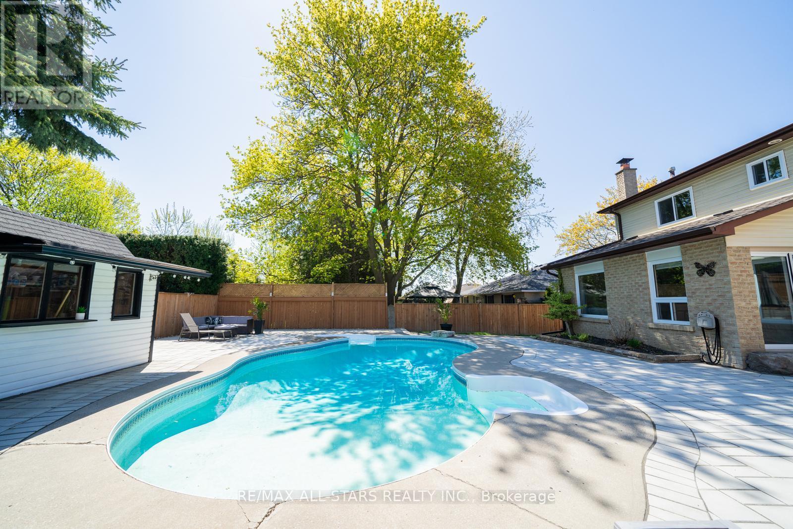 155 Willow Lane, Newmarket, Ontario  L3Y 4J1 - Photo 42 - N12332401
