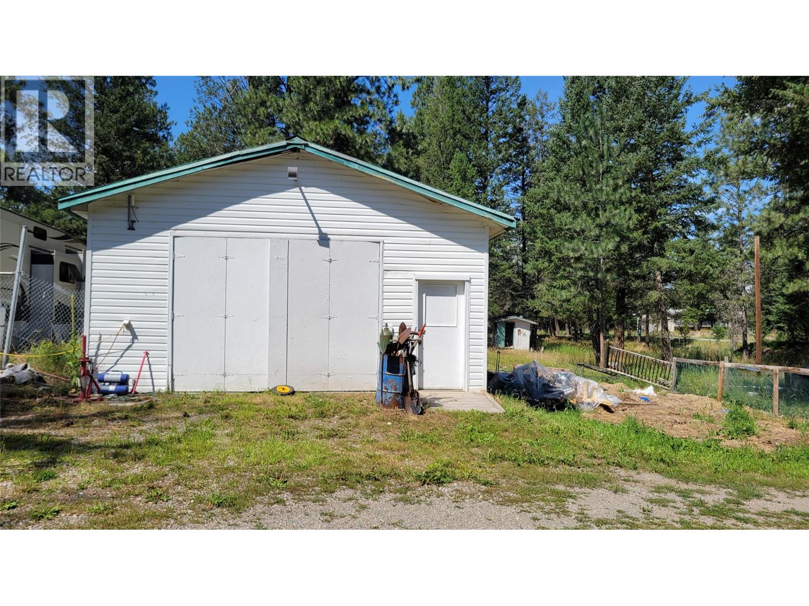 3665 Sweet Road, Baynes Lake, British Columbia  V0B 1T4 - Photo 31 - 10358742