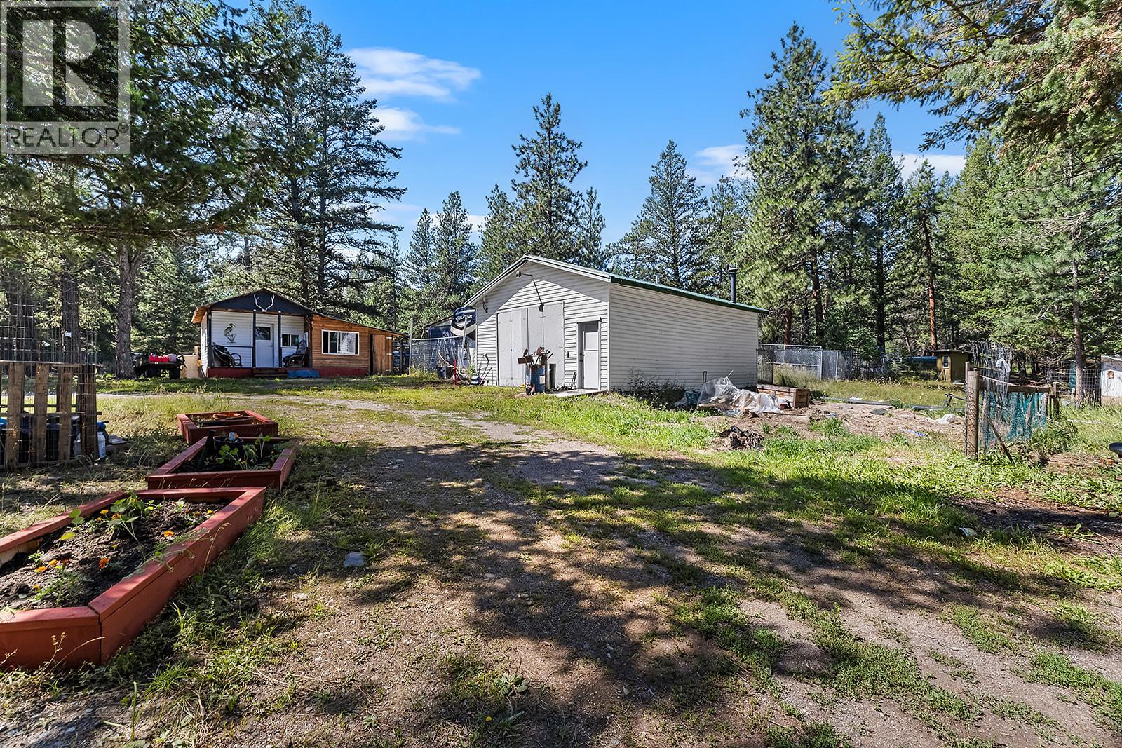 3665 Sweet Road, Baynes Lake, British Columbia  V0B 1T4 - Photo 22 - 10358742