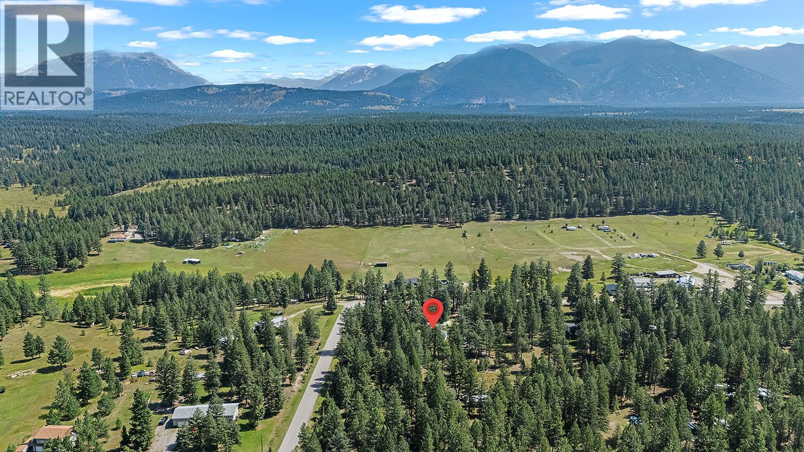 3665 Sweet Road, Baynes Lake, British Columbia  V0B 1T4 - Photo 5 - 10358742