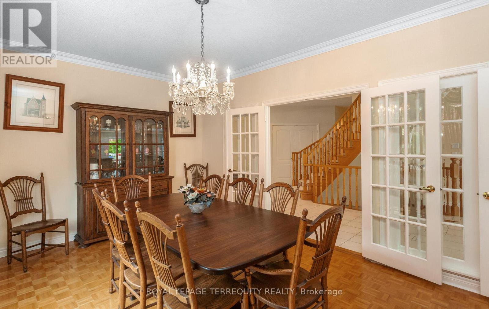 5187 Forest Ridge Drive, Mississauga, Ontario  L5M 5B3 - Photo 12 - W12332442