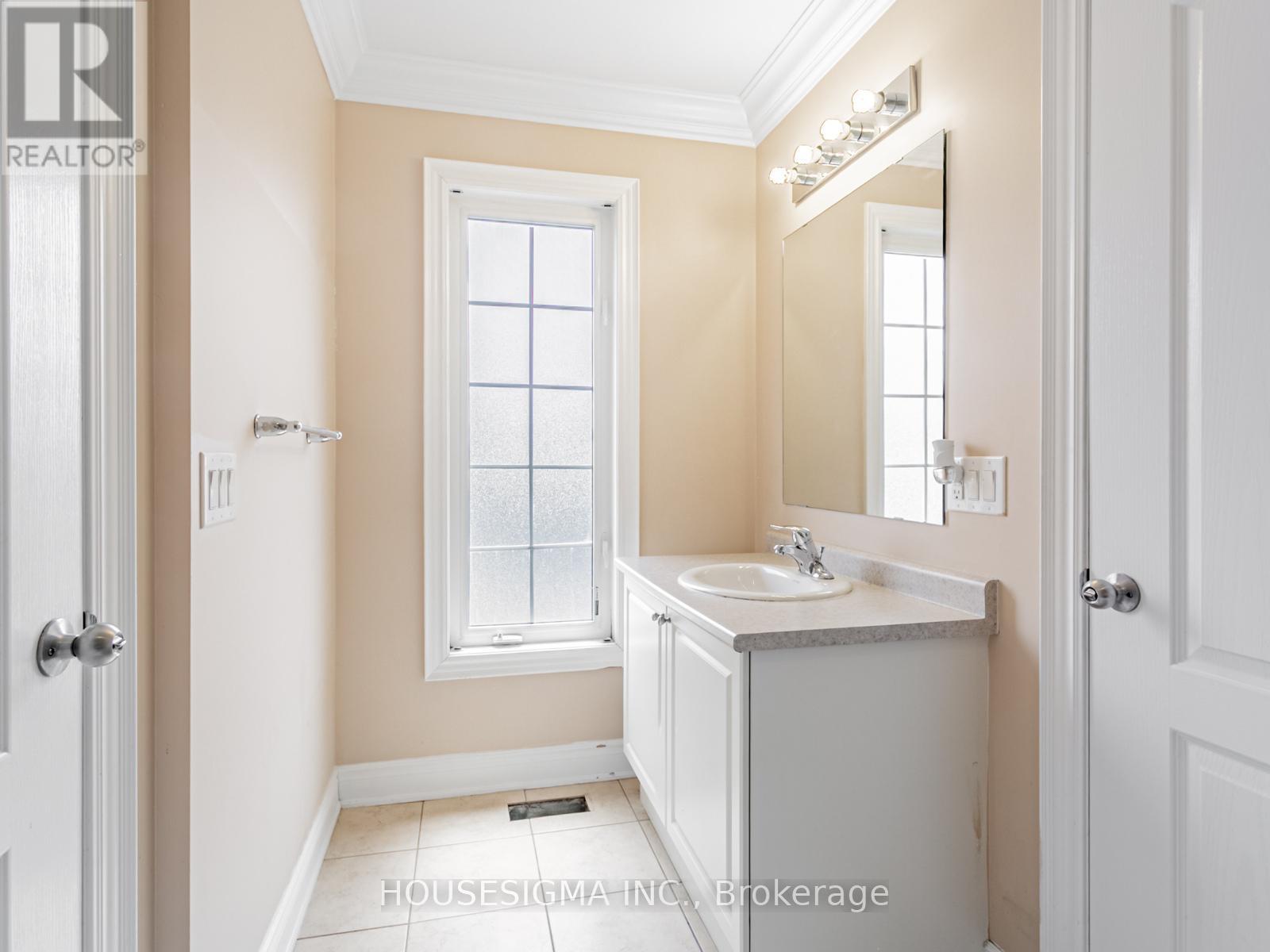 12 Bear Run Road, Brampton, Ontario  L6X 2Y9 - Photo 29 - W12332522