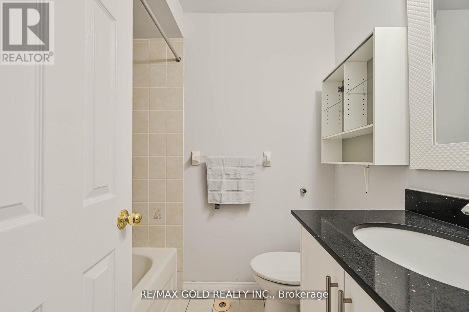 66 - 50 Strathaven Drive, Mississauga, Ontario  L5R 4E7 - Photo 33 - W12332557