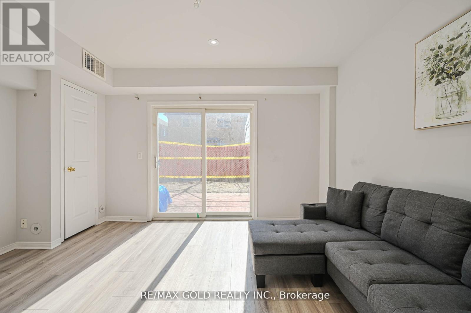 66 - 50 Strathaven Drive, Mississauga, Ontario  L5R 4E7 - Photo 45 - W12332557