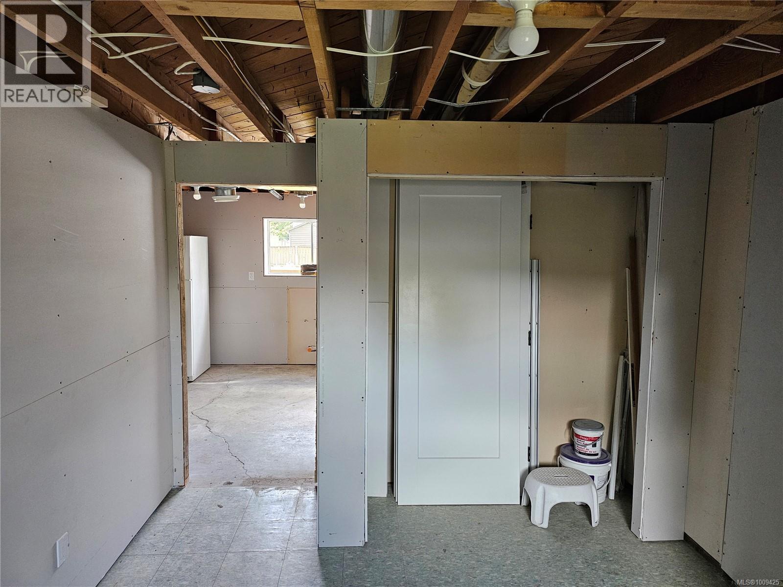 5890 Chesterfield Ave, Duncan, British Columbia  V9L 3M7 - Photo 24 - 1009425