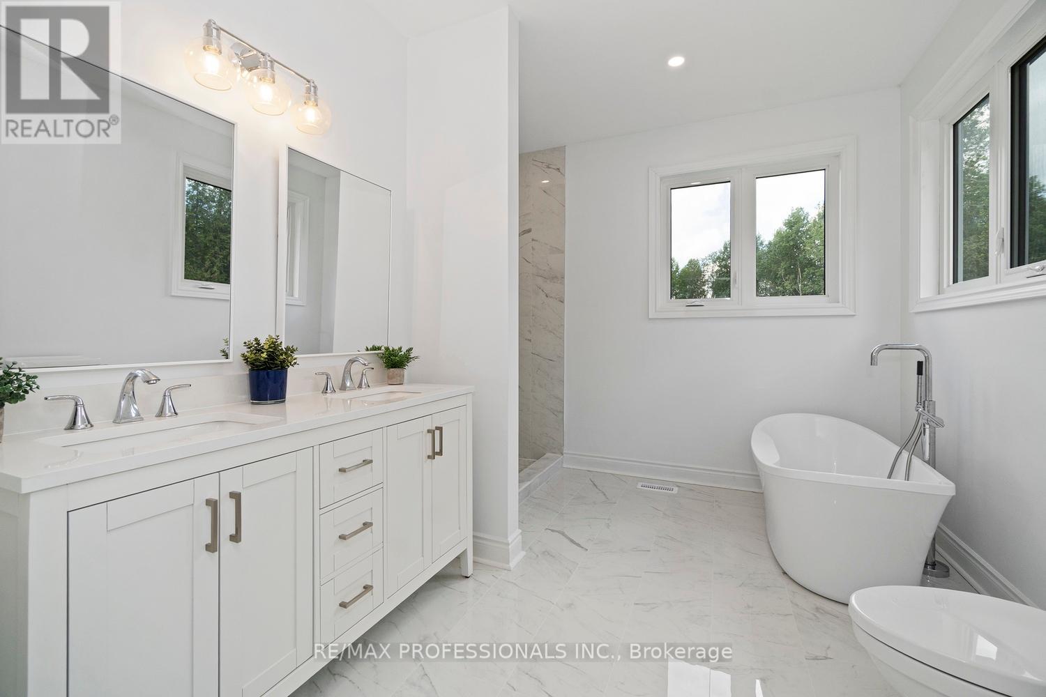734565 West Back Line, Grey Highlands, Ontario  N0C 1H0 - Photo 21 - X12332379