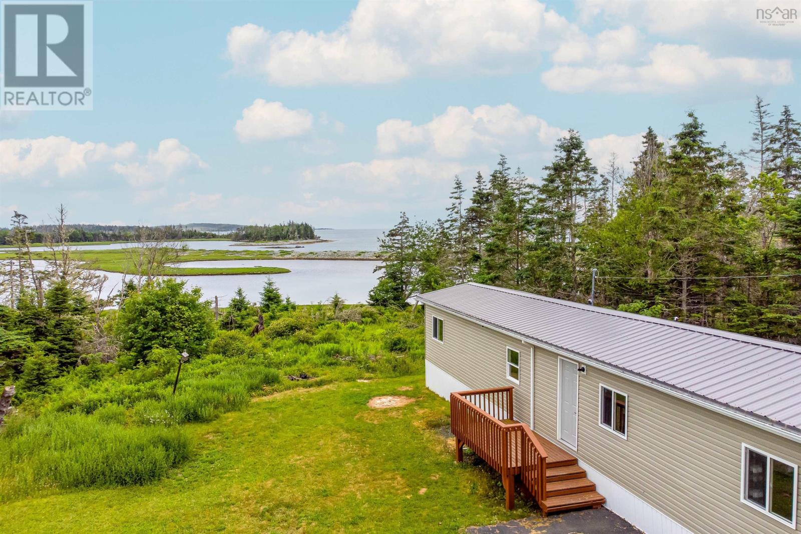 2403 West Ship Harbour Road, Owls Head, Nova Scotia  B0J 2L0 - Photo 1 - 202516318