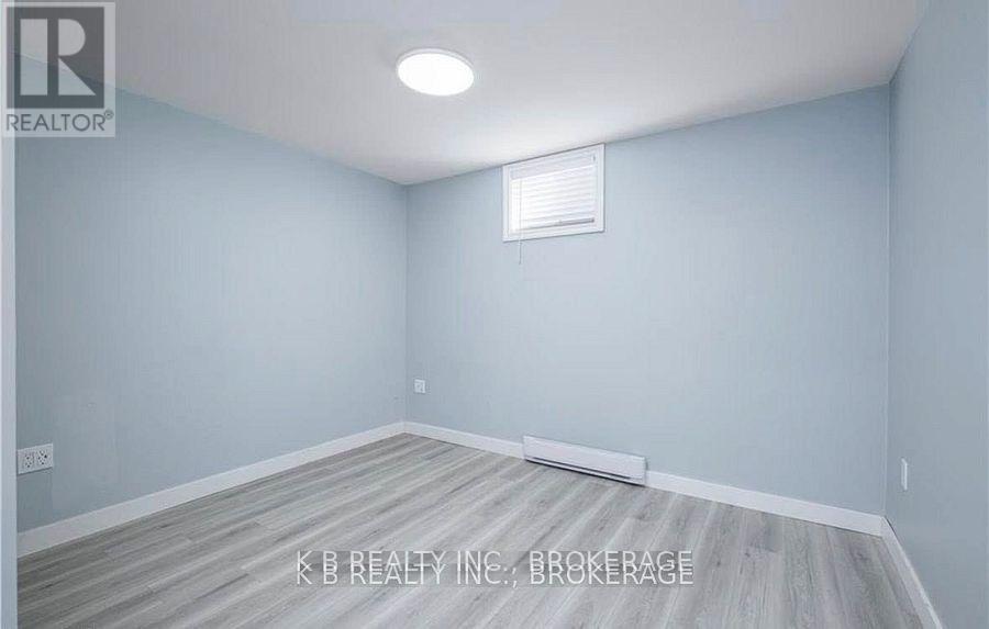 172 Morenz Crescent, Kingston, Ontario  K7K 2X3 - Photo 14 - X12332706