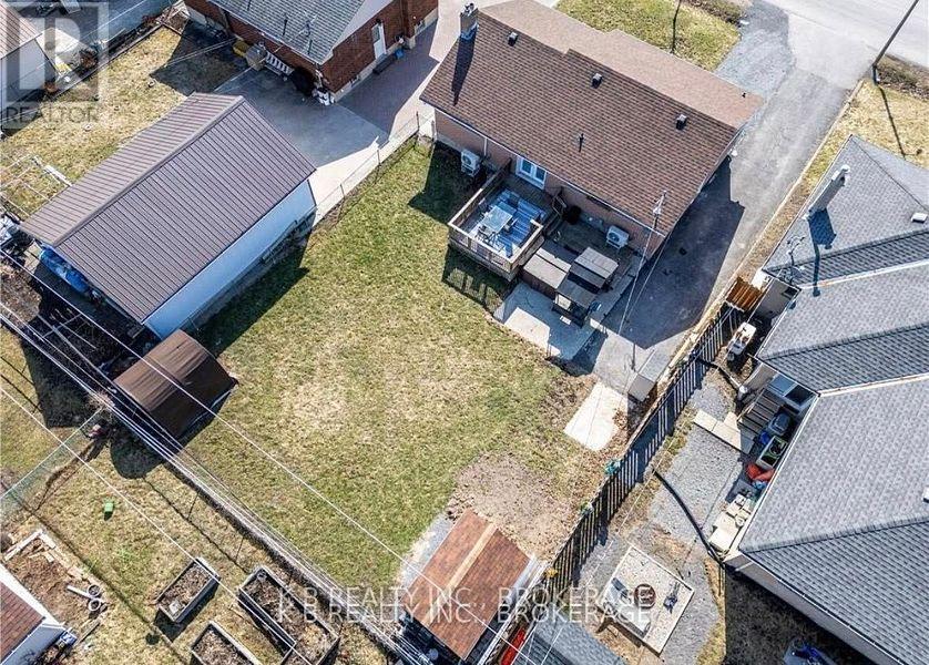 172 Morenz Crescent, Kingston, Ontario  K7K 2X3 - Photo 16 - X12332706