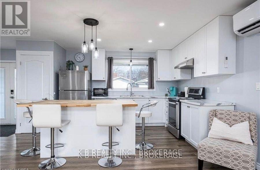 Property at 172 MORENZ CRESCENT image 2