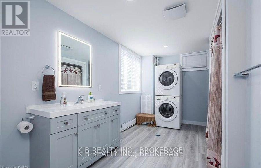 172 Morenz Crescent, Kingston, Ontario  K7K 2X3 - Photo 8 - X12332706