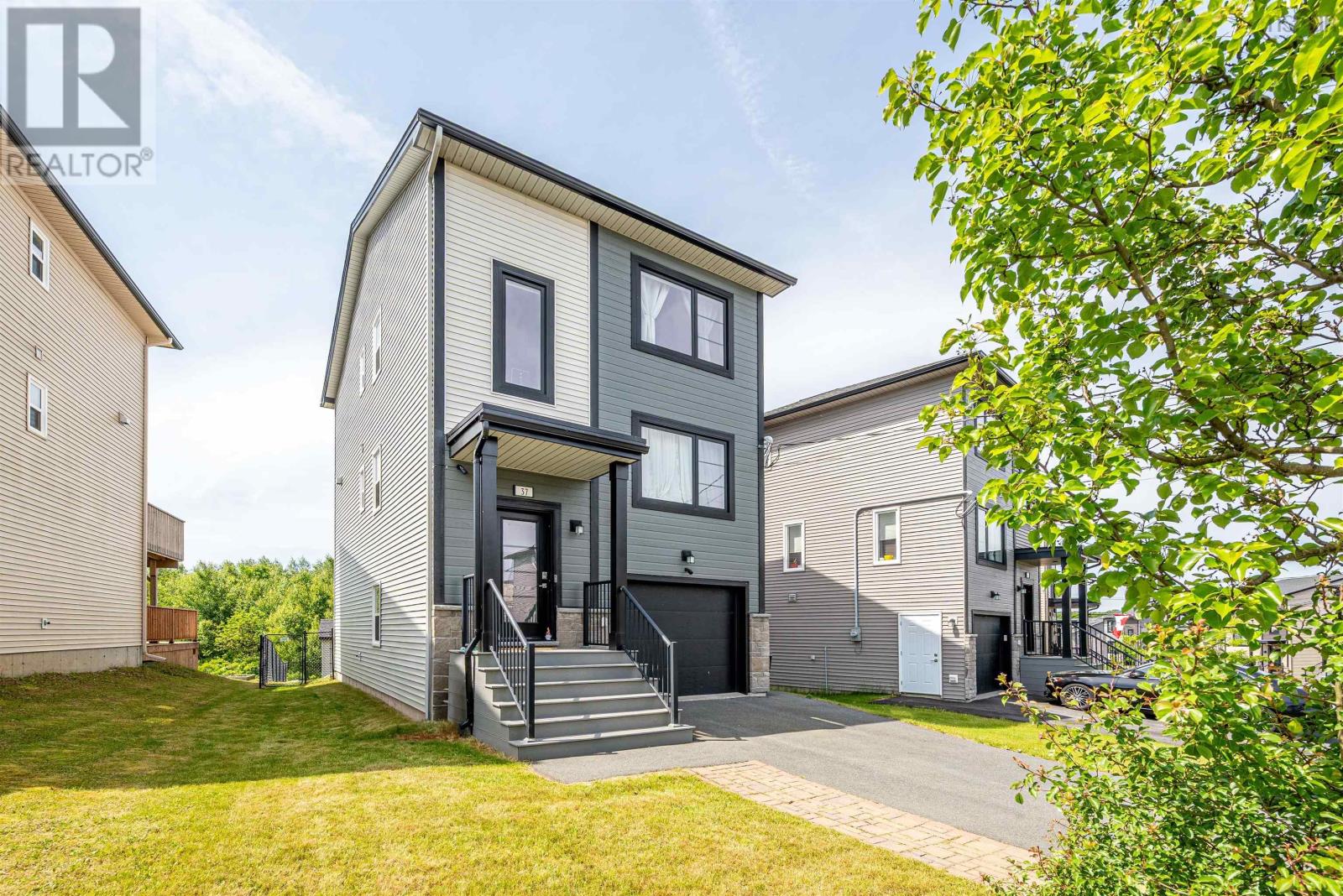 37 Onyx Crescent, Halifax, Nova Scotia  B3P 0H5 - Photo 3 - 202516525